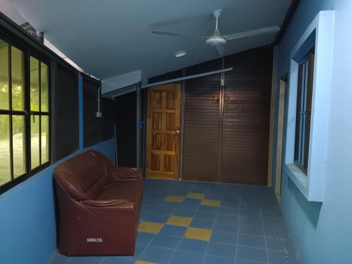 Homestay Koperasi Surau Alfalah Семпорна Экстерьер фото